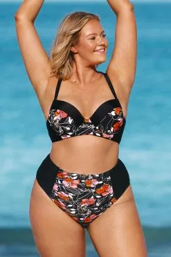 Cupshe Black Floral Plus Size Bikini Top