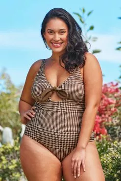 Cupshe Rachel Houndstooth Plus Size One Piece Swimsuit