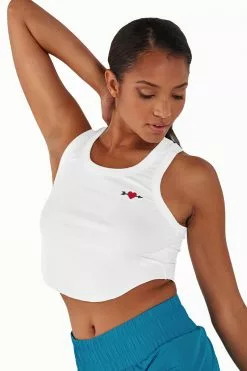 Cupshe Marian Round Neck Sleeveless Crop Top