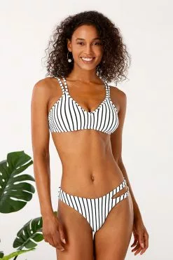 Cupshe Striped Strappy Cutout Bikini 10 Cupshe Striped Strappy Cutout Bikini -Deals Cupshe Store 1 0e7aba80 c820 41dd add1 97e8842c9945