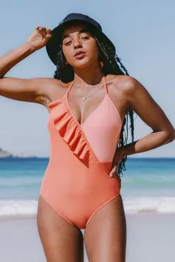 Cupshe Jaylah Ruffle Halter One Piece Swimsuit