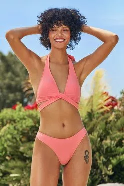 Cupshe Iris Halter Bikini 12 Cupshe Iris Halter Bikini -Deals Cupshe Store 1 26622ddb ab2c 4c7f 8ce2 836c3e1920f8