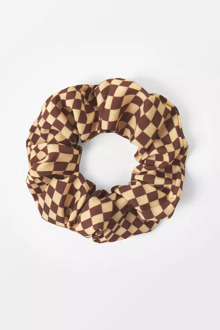 Cupshe Papaya Brown Gingham Ruching Hair Tie 1 Cupshe Papaya Brown Gingham Ruching Hair Tie