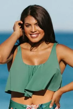 Cupshe Bree Ruffle Tankini Plus Size Bikini Top