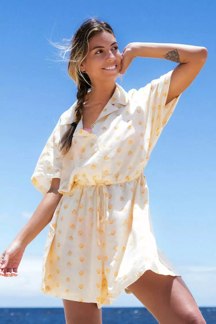 Cupshe Anastasia Shell Print Tie Waist Romper 1 Cupshe Anastasia Shell Print Tie Waist Romper