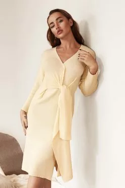 Cupshe Ericka Plunge Split Tea Length Dress