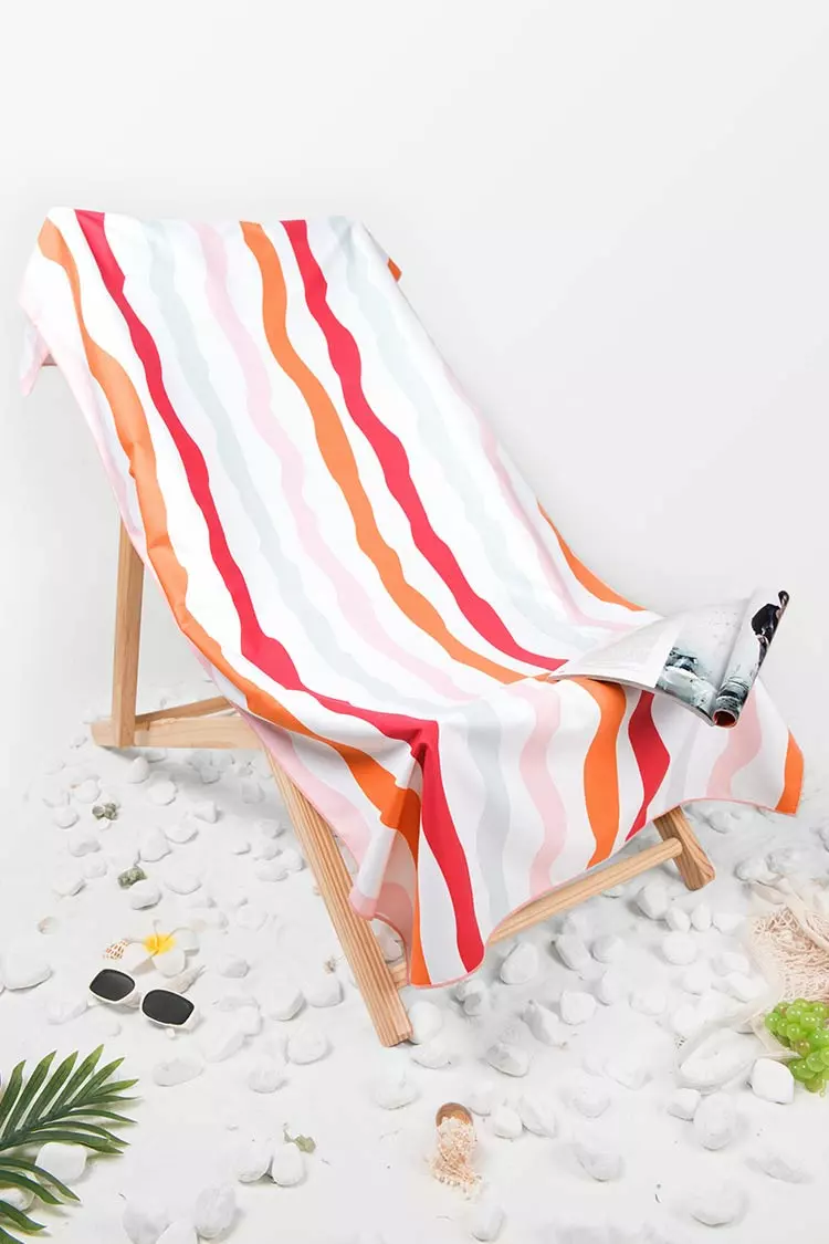 Cupshe Gelato Striped Beach Blanket 2 Cupshe Gelato Striped Beach Blanket - Image 2