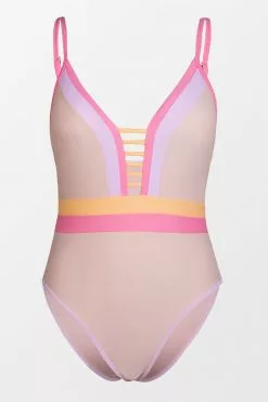 Cupshe Kierra Color Block Strappy One Piece Swimsuit 6 Cupshe Kierra Color Block Strappy One Piece Swimsuit -Deals Cupshe Store 1 41b0c2a3 e7a1 43c8 9c43 b17ebed611eb