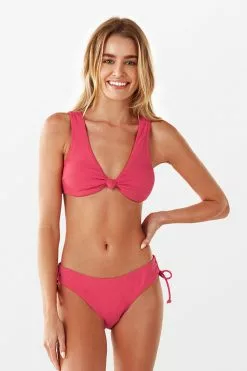 Cupshe Rose Solid Knotted Bikini 10 Cupshe Rose Solid Knotted Bikini -Deals Cupshe Store 1 42dbcf63 66c5 4d83 bcdd 2e8cdc09a8c1