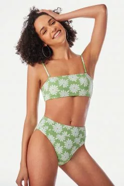 Cupshe Light Green Floral Bandeau Bikini Top 16 Cupshe Light Green Floral Bandeau Bikini Top -Deals Cupshe Store 1 50347863 a123 43ec 8ee1 c14cd0b09e06