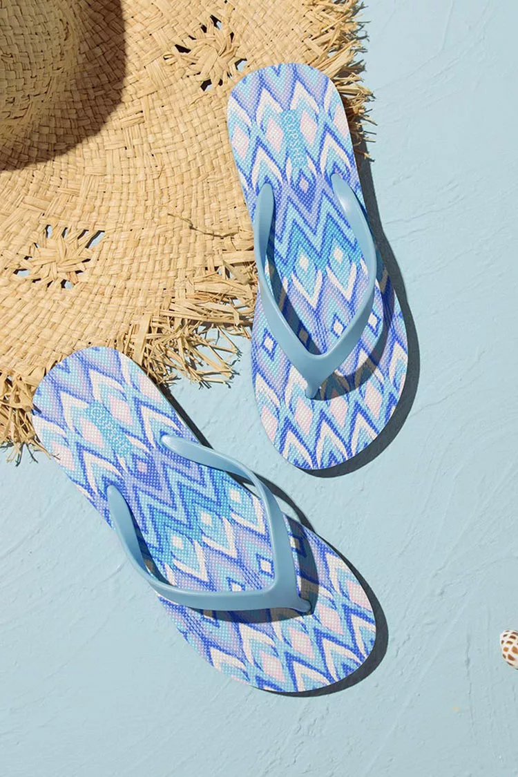 Cupshe Cool Breeze Geometic Print Flip Flops 1 Cupshe Cool Breeze Geometic Print Flip Flops