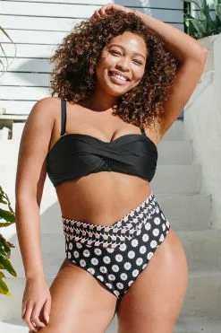 Cupshe Soleil Geo Twist Front Bandeau And High Waist Plus Size Set