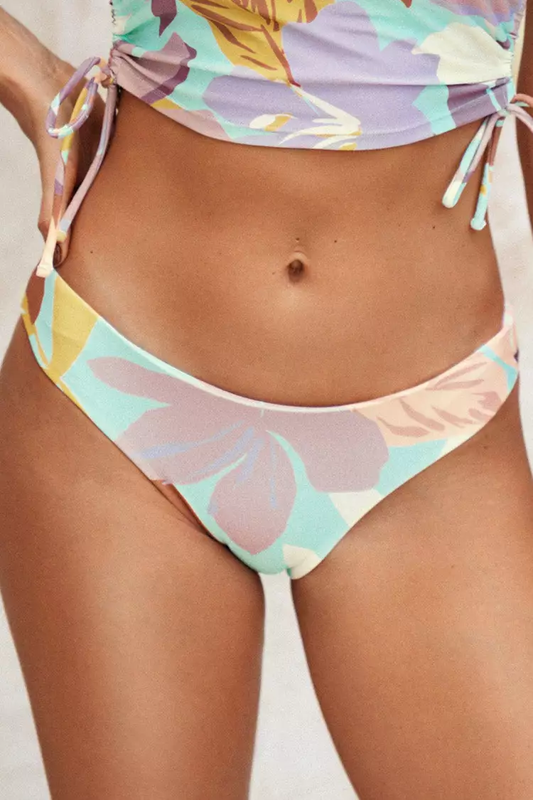 Cupshe Tanya Floral Reversible Bikini Bottom 1 Cupshe Tanya Floral Reversible Bikini Bottom