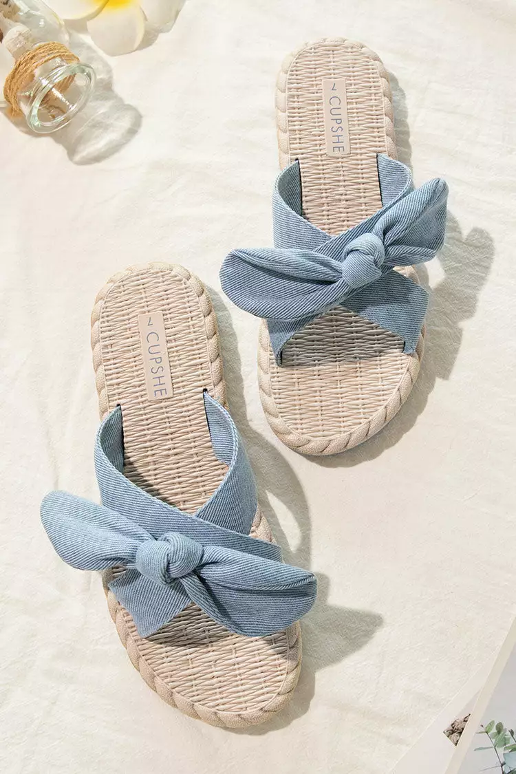Cupshe Cloverfield Crisscross Bow Knot Slide Sandals 1 Cupshe Cloverfield Crisscross Bow Knot Slide Sandals