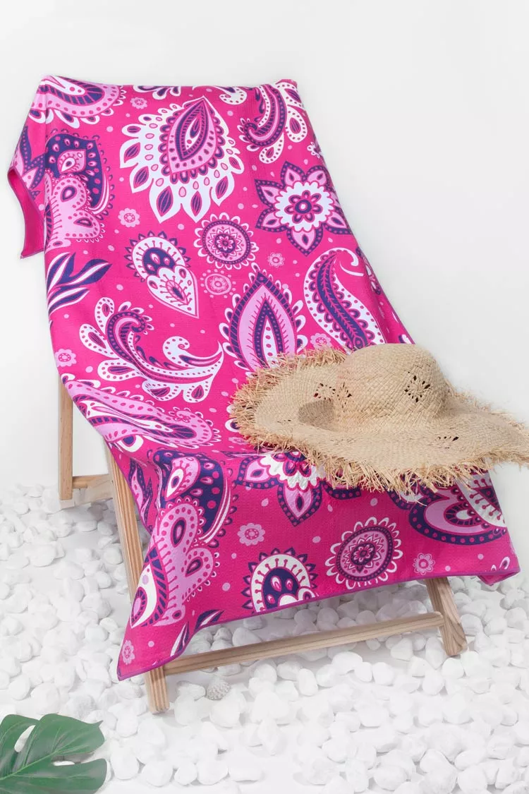 Cupshe Paisley Daze Paisley Beach Blanket 2 Cupshe Paisley Daze Paisley Beach Blanket - Image 2