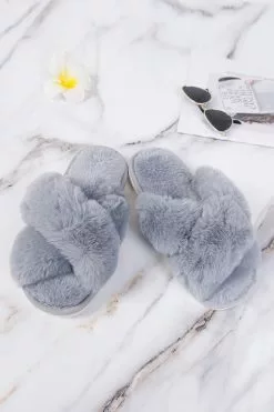 Cupshe Karter Grey Cross Strap Fluffy Slippers