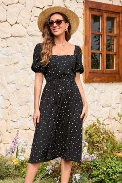 Cupshe Rachelle Square Neck Fitted Waisted A-Shape Dress