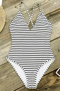 Cupshe Lasting Appeal Stripe One Piece Swimsuit 6 Cupshe Lasting Appeal Stripe One Piece Swimsuit -Deals Cupshe Store 1 6298053f c733 470a af0b 1e8007411faf