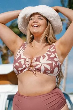 Cupshe Delicate Expressions Plus Size Bralette Bikini Top