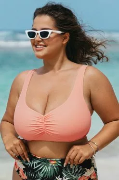Cupshe Diamond Ruched Plus Size Bikini Top
