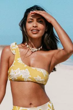 Cupshe Delicate Expressions One Shoulder Functional Bow Bralette