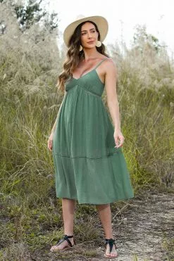 Cupshe Queen Green V-neck Cutout Dress
