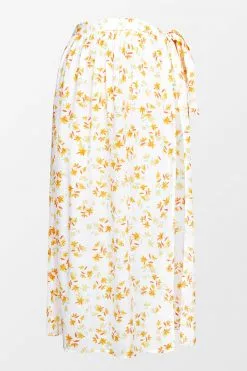 Cupshe Raelyn Ditsy Tie Waist Split Cover Up 6 Cupshe Raelyn Ditsy Tie Waist Split Cover Up -Deals Cupshe Store 1 89b60667 9c84 4f65 8769 569e068ece15