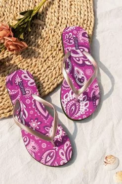 Cupshe Flare Paisley Flip Flops