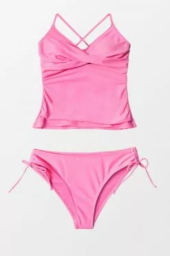 CUPSHE Tierra Wrap Criss Cross Side Tie Tankini 6 CUPSHE Tierra Wrap Criss Cross Side Tie Tankini -Deals Cupshe Store 1 94c08b87 40e3 405e 8f46 d84031da03ee