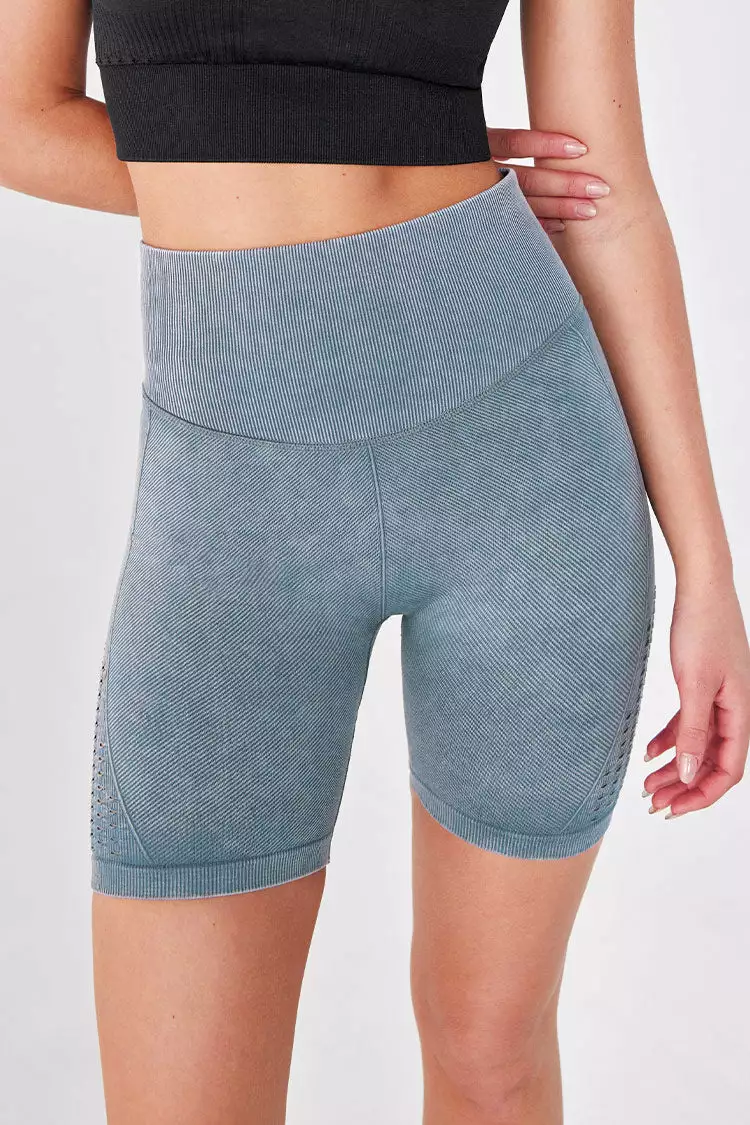 Cupshe Orchid Elastic Waisted Biker Shorts 1 Cupshe Orchid Elastic Waisted Biker Shorts