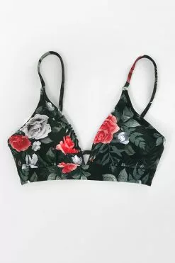 Cupshe Red Floral V-Neck Bikini Top -Deals Cupshe Store 1 a9cadc62 34e5 45ab a140 4856efeda803