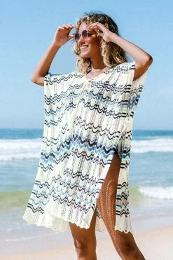 Cupshe Blanca Boho Tassel V-neck Cover Up