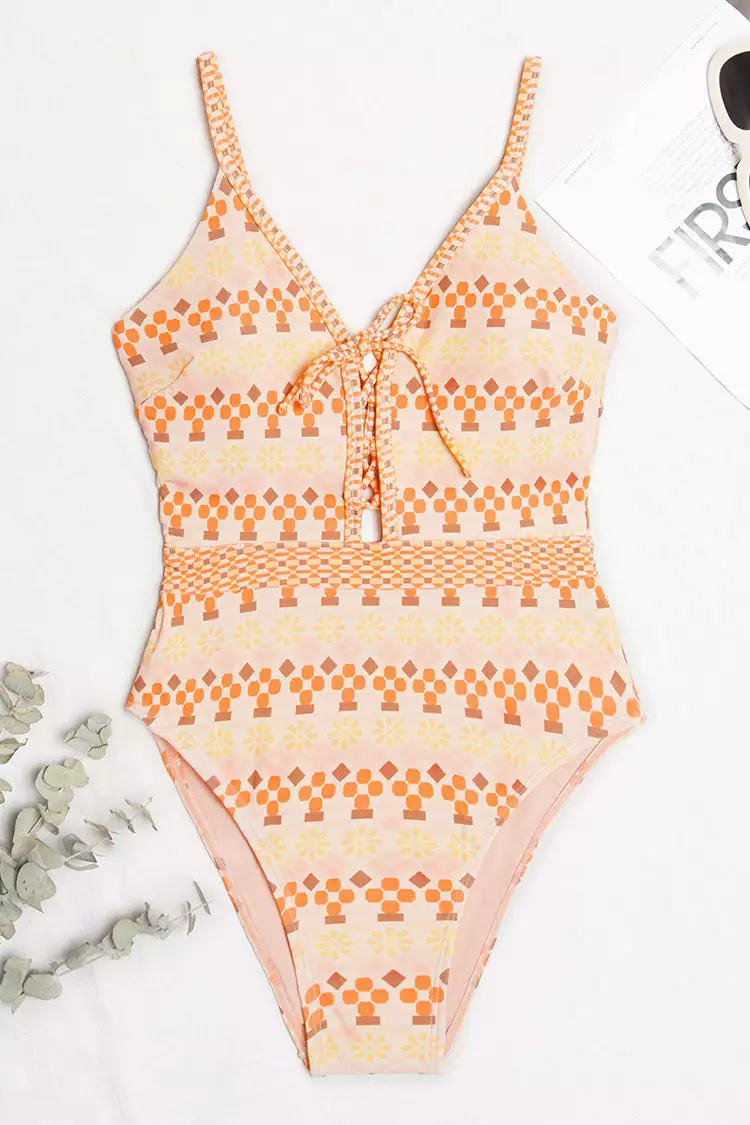 Cupshe Stefanie Geo Print Lace-up One Piece Swimsuit 3 Cupshe Stefanie Geo Print Lace-up One Piece Swimsuit - Image 3