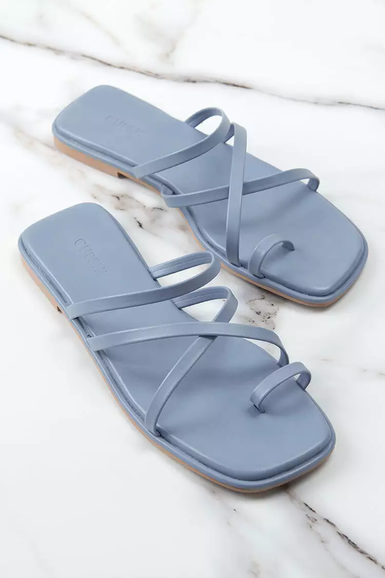 Cupshe Cabana Party Blue Strappy Thong Sandals 1 Cupshe Cabana Party Blue Strappy Thong Sandals