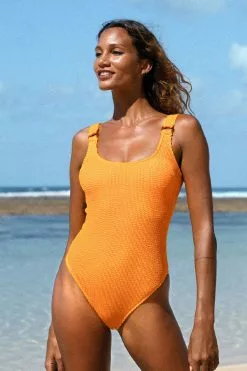 Cupshe Chaya Orange Scoop O-Ring One Piece Swimsuit