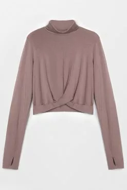 Cupshe Fiji Twist High Neck Sweatshirt 6 Cupshe Fiji Twist High Neck Sweatshirt -Deals Cupshe Store 1 cc78e323 8c9a 4472 a52b 1dfcf0009c6d