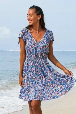 Cupshe Blue Floral Open Back Short Dress 11 Cupshe Blue Floral Open Back Short Dress -Deals Cupshe Store 1 ce9a89be d96c 423b b9c3 14e0e8c2af4e