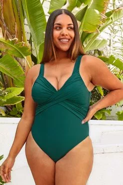 Cupshe Sydney Ruched Plus Size One Piece Swimsuit