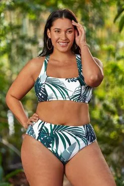 Cupshe Madelyn Tropical Plus Size Bikini Top