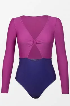 Cupshe Kaylin Color Block Cut Out Long Sleeve One Piece Swimsuit 6 Cupshe Kaylin Color Block Cut Out Long Sleeve One Piece Swimsuit -Deals Cupshe Store 1 e3a7da33 6dbf 499e a2a5 4bd709720691