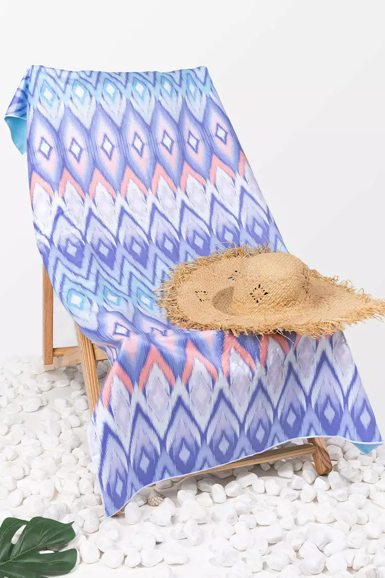 Cupshe Blue Charm Geo Print Beach Blanket 2 Cupshe Blue Charm Geo Print Beach Blanket - Image 2