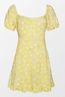 Cupshe Alianna Yellow Ditsy Puff Sleeve Dress 7 Cupshe Alianna Yellow Ditsy Puff Sleeve Dress -Deals Cupshe Store 1 ed1b7cc9 8eba 4402 b6bb a9f44f3eb82d