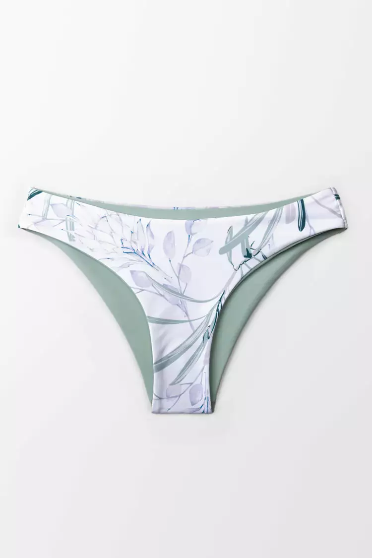 Cupshe Reversible Low Rise Bikini Bottom 3 Cupshe Reversible Low Rise Bikini Bottom - Image 3