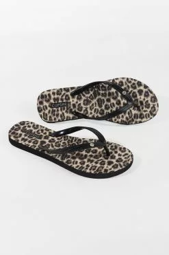 Cupshe Beckett Animal Print Flip Flops 6 Cupshe Beckett Animal Print Flip Flops -Deals Cupshe Store 2 12