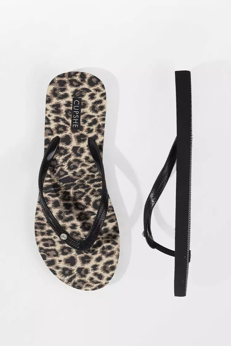 Cupshe Beckett Animal Print Flip Flops 4 Cupshe Beckett Animal Print Flip Flops - Image 4