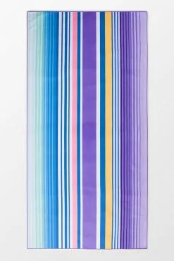 Cupshe Fuschia Striped Beach Blanket 6 Cupshe Fuschia Striped Beach Blanket -Deals Cupshe Store 2 27e40606 c0ac 4584 98fb 6ae22539518d