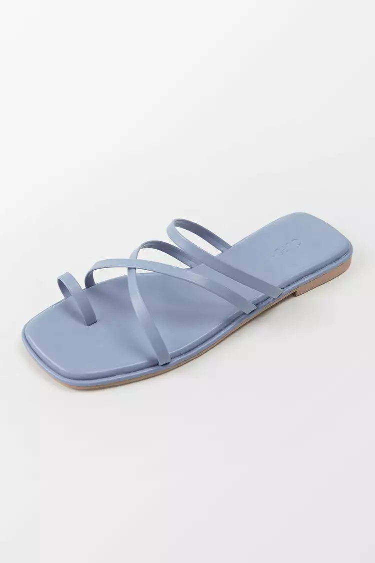 Cupshe Cabana Party Blue Strappy Thong Sandals 2 Cupshe Cabana Party Blue Strappy Thong Sandals - Image 2