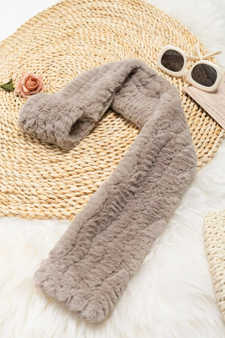 Cupshe Never Stop Criss Cross Cozy Scarf 2 Cupshe Never Stop Criss Cross Cozy Scarf - Image 2