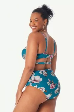 Cupshe Blue Floral Cutout High Waisted Plus Size Bikini 8 Cupshe Blue Floral Cutout High Waisted Plus Size Bikini -Deals Cupshe Store 2 2c856c86 3efb 4519 8095 9ea14910a5ab