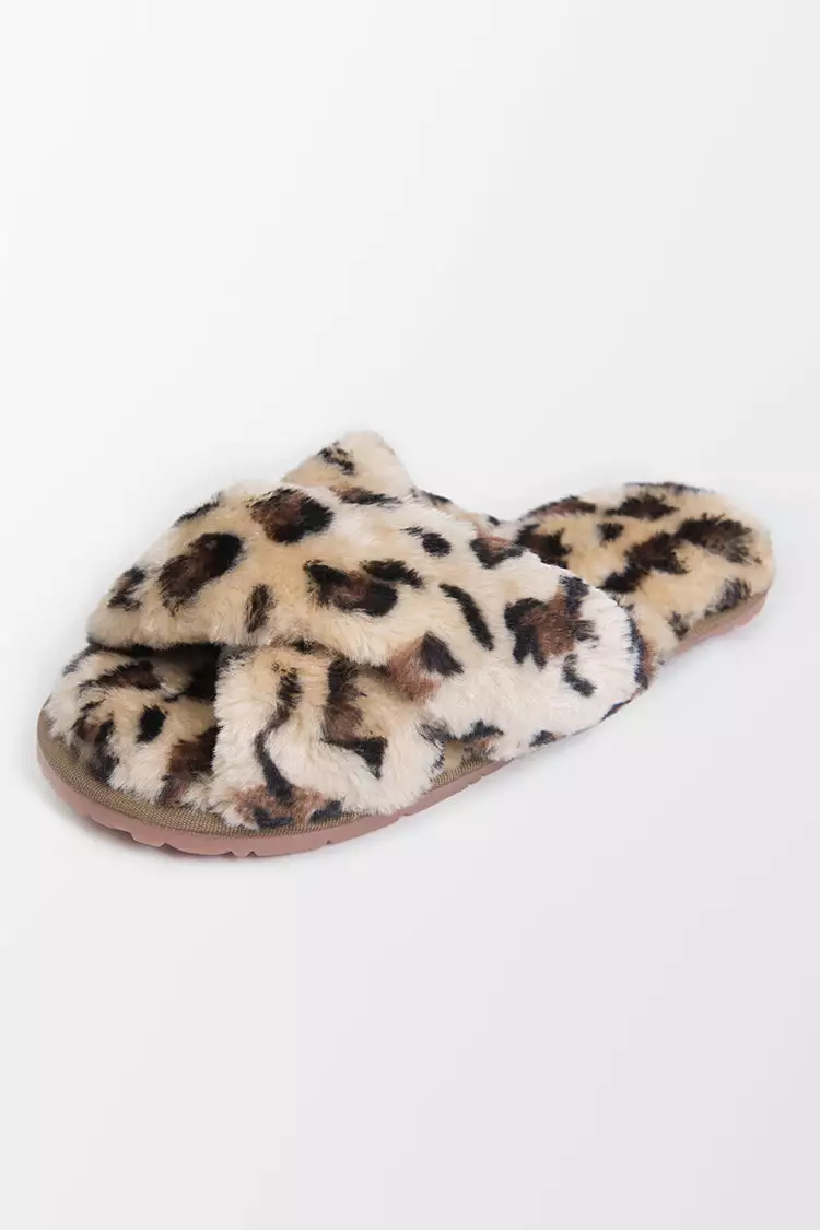 Cupshe Lark Leopard Cross Strap Fluffy Slippers 2 Cupshe Lark Leopard Cross Strap Fluffy Slippers - Image 2